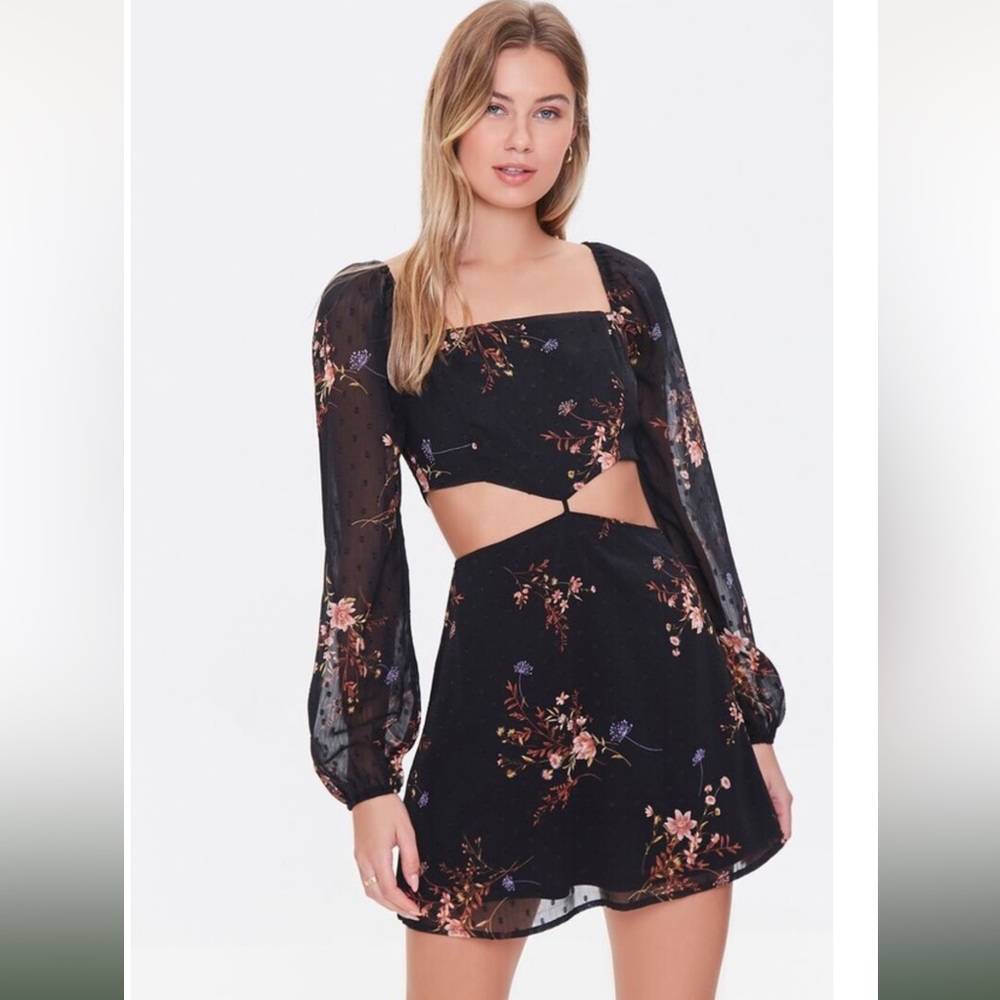 Black Cut-Out Dress 🖤